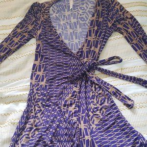 Double Deal - WRAP DRESSES